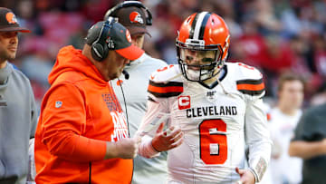 QB Baker Mayfield and head coach Freddie Kitchens arguing on the Cleveland Browns sideline