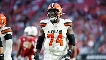 Cleveland Browns tackle Chris Hubbard