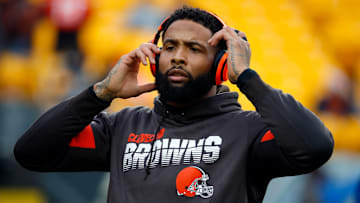 Cleveland Browns v Pittsburgh Steelers