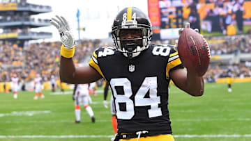 Cleveland Browns v Pittsburgh Steelers