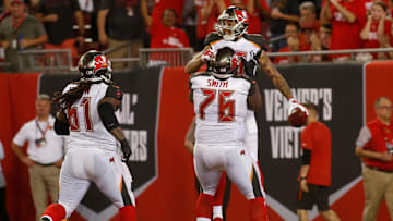 Tampa Bay Buccaneers LT Donovan Smith isn't worth his high price.