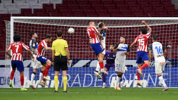 Club Atletico de Madrid v Deportivo Alaves  - La Liga