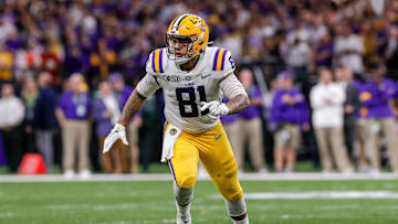Former LSU TE Thaddeus Moss