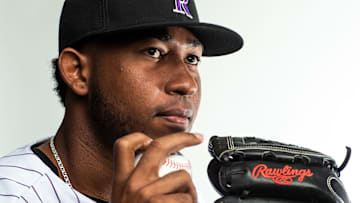 Alexander Guillén fue firmado por los Marlins 