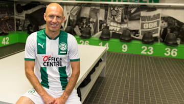 Arjen Robben kehrt zurück: Ein Jahr nach seinem Karriereende will es der Niederländer bei seinem Heimatverein FC Groningen noch einmal wissen.