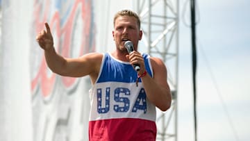Pat McAfee pasó de ser un futbolista de la NFL a un luchador de la WWE