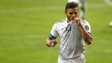 El futbolista del Rebaño explotó contra los detractores del equipo