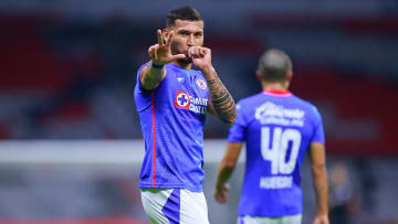 Juan Escobar festeja uno de los ocho goles que Cruz Azul le marcó al Arcahaie de Haití