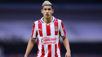 El futbolista de Chivas aseguró que la afición no se ponen en los zapatos de los jugadores