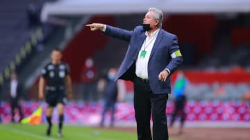 El entrenador le dará minutos al jugador con la sub 20