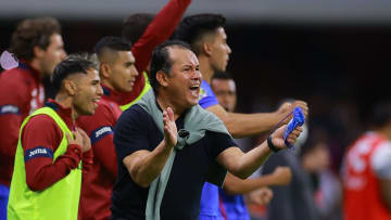 Juan Reynoso con Cruz Azul