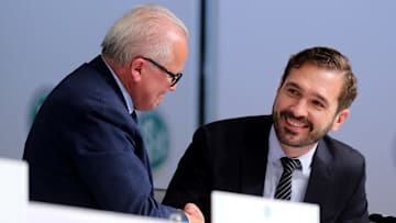 Zwei Größen des DFB im Dauerstreit: Präsident Fritz Keller und Generalsekretär Friedrich Curtius (v.l.)