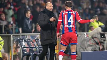 Für Pep Guardiola ist Claudio Pizarro "einer der besten".