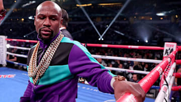 Floyd Mayweather está pasando por un duro momento
