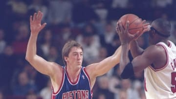 David Wood jugó con los Detroit Pistons en 1993
