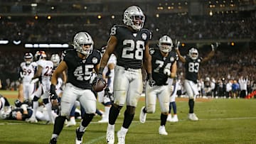 Denver Broncos v Oakland Raiders