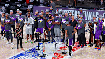 Lakers avanzaron a las Finales de la NBA tras eliminar a los Nuggets