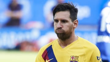 Deportivo Alaves v FC Barcelona  - La Liga