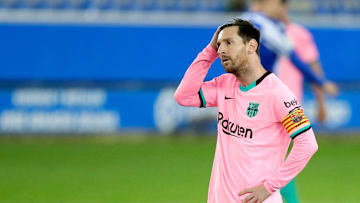 Deportivo Alaves v FC Barcelona - La Liga Santander