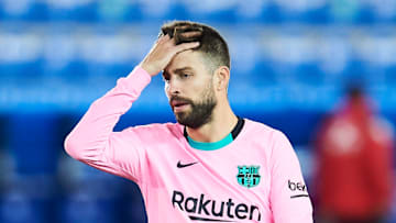 Deportivo Alavés v FC Barcelona - La Liga Santander