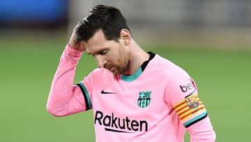 Deportivo Alavés v FC Barcelona - La Liga Santander