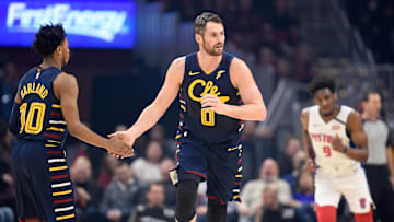 El ala pívot tiene contrato con los Cavaliers hasta la temporada 2022-23