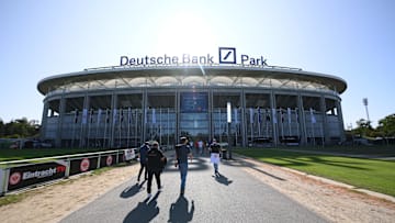 Gegen Augsburg zum Heimspiel-Auftakt hofft die SGE auf 20.000 Besucher