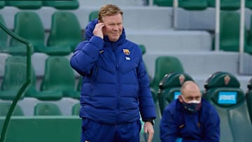 Ronald Koeman concede entrevista e fala de situação do Barcelona, decisão da Copa do Rei e mais. 