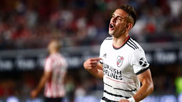 Borré festejando un gol