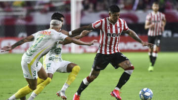 Estudiantes v Defensa y Justicia - Superliga 2019/20