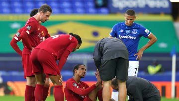 Dua pemain Liverpool, Joel Matip dan James Milner alami cedera di Derby Merseyside