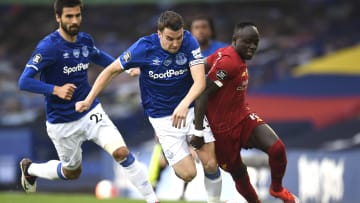 Mané durante un Everton - Liverpool en Goodison Park