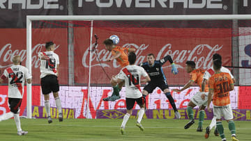Banfield se impuso en el partido de ida