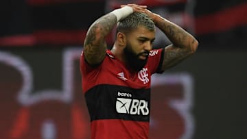 Dirigentes do Flamengo buscam soluções para evitar desfalques nos clubes. 
