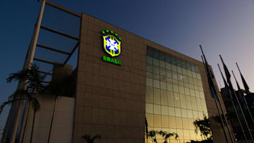 Confederação Brasileira de Futebol marca encontro para discutir o cancelamento do Brasileirão 2020.
