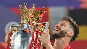 FBL-ENG-PR-LIVERPOOL-CHELSEA-TROPHY