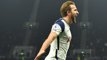 Harry Kane marche sur l'eau avec Tottenham
