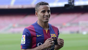 Douglas en su presentación con el Barcelona