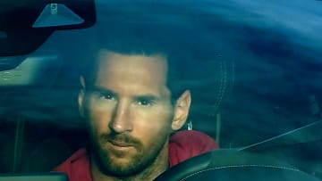 Messi auf dem Weg zu seinem ersten Training nach dem Wechsel-Drama!