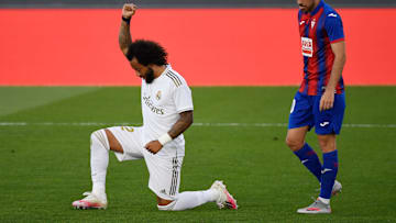 Real Madrid gewann gegen Eibar - Torschütze Marcelo mit dem Kniefall 