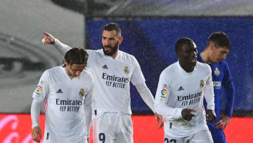 Benzema marca el camino del Real Madrid