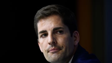 Robert Moreno ne va pas tarder à quitter le Rocher, 6 mois seulement après son arrivée. 