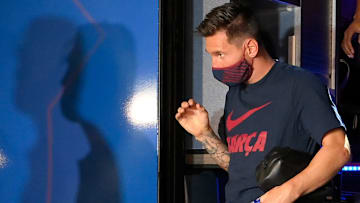 Reviravolta? Lionel Messi pode ficar no Barcelona, diz imprensa espanhola.