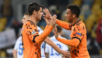 Alvaro Morata festeggia con Danilo