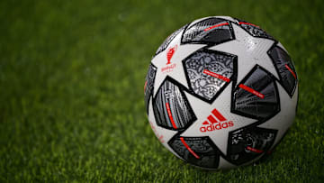 Il pallone ufficiale della Champions League 2020/21