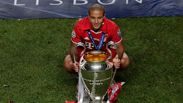 Man soll gehen, wenn es am schönsten ist: Thiago Alcántara verabschiedet sich aus München mit dem Gewinn des Henkelpottes