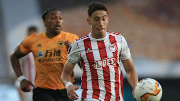 FBL-EUR-C3-WOLVES-OLYMPIAKOS