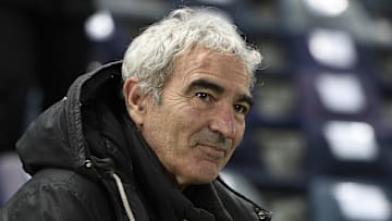 Raymond Domenech a repris du service du côté du FC Nantes