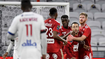 Brest a arraché le nul dans les derniers instants au Groupama Stadium