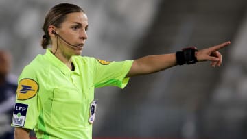 L'arbitrage de Stéphanie Frappart n'a pas fait l'unanimité 